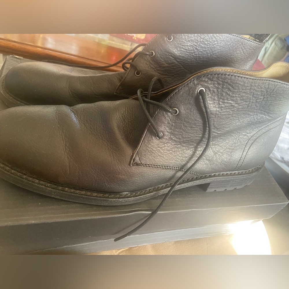 Banana Republic chukka boot
